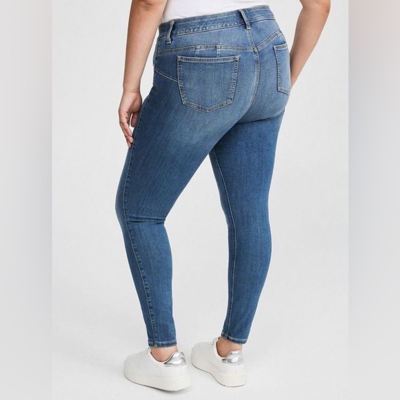 Torrid Bombshell Skinny Premium Stretch High-Rise Jean Size 18 - Picture 3 of 15